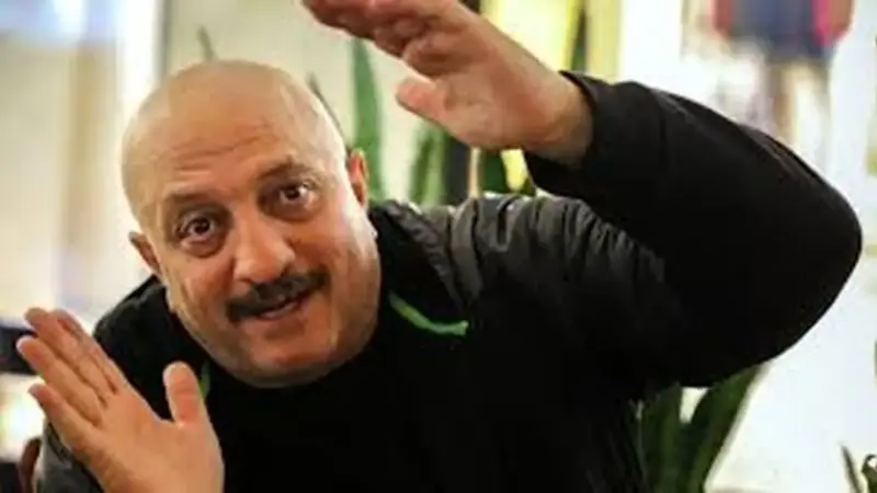 رقص شگفت‌انگیز مسعود روشن‌پژوه در شبکه سه همه را شگفت‌زده کرد!