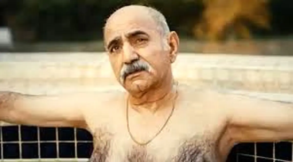 بعد از جواد هاشمی، پرویز پرستویی هم برهنه شد/ ویدئو