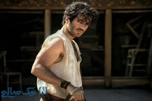 رقابت عشقی نوید پورفرج و دانیال پورصباح در جشن حافظ؛ استایل شیک که همه را شوکه کرد!