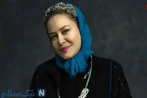 بهاره رهنما کریسمس را با استایل مشکی و متفاوت جشن گرفت!