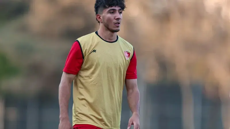 مدافع جوان پرسپولیس چرا از اردوی ملی غایب ماند؟