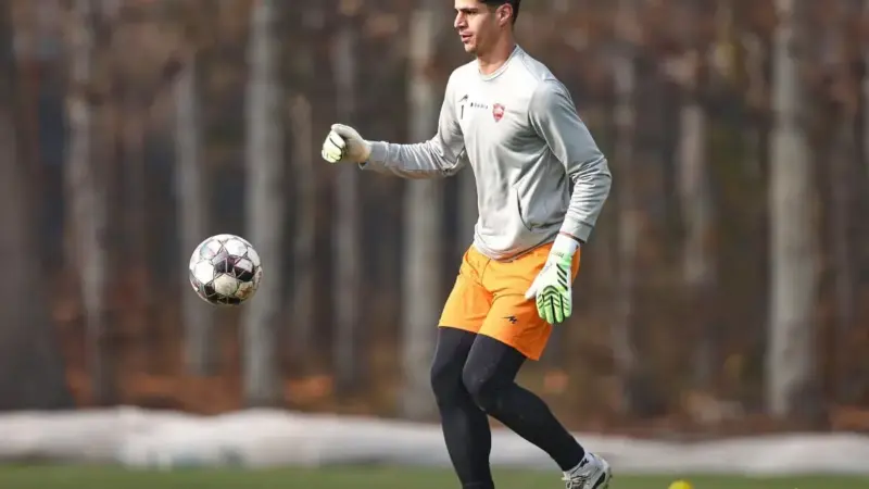 پیام نیازمند در آستانه پدر شدن؛ احتمال غیبت در بازی حساس رفسنجان جدی شد!