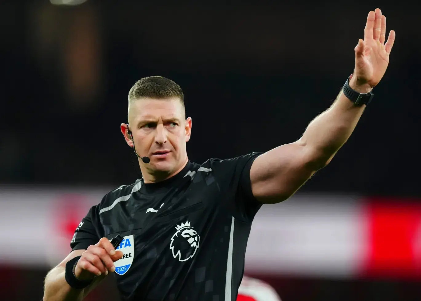 عصبانیت فارست از داور دیدار مقابل منچسترسیتی!