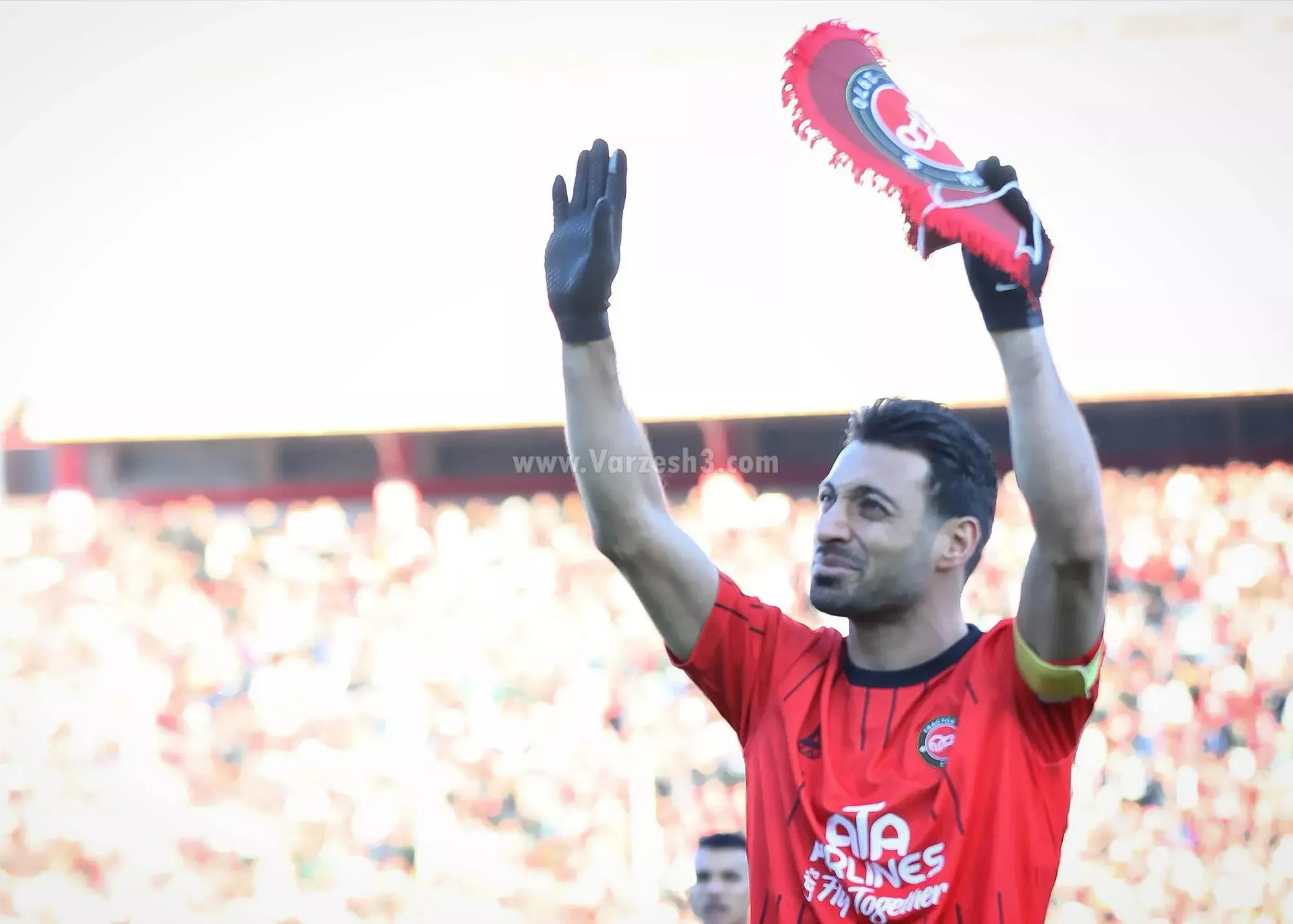 پیشنهاد شهروندی افتخاری تبریز به شجاع