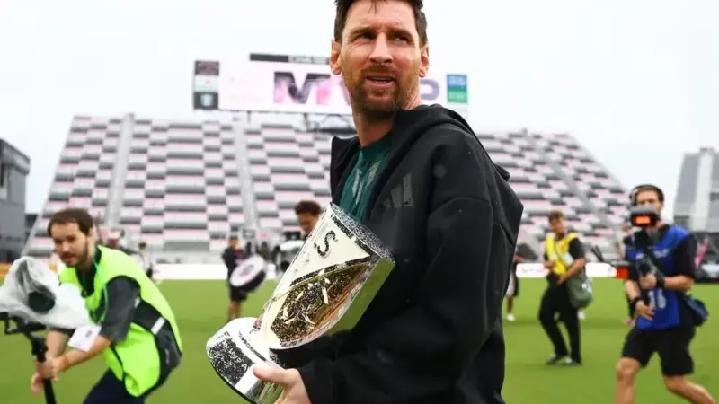 مجسمه ۲۰ متری مسی در هند؛ شاهکاری که همه را شگفت‌زده کرد!