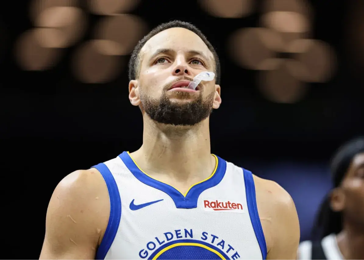 استفن کری و خلق یک رکورد جدید در NBA