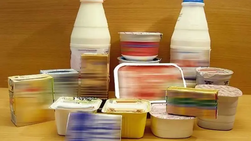 افزایش روزانه قیمت لبنیات؛ نظارت کجاست که مشتریان و فروشندگان در بلاتکلیفی غوطه‌ورند؟