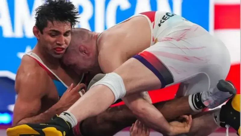شکست شوکه‌کننده کامران قاسمپور مقابل پدیده آمریکایی در جهانی ۲۰۲۵!