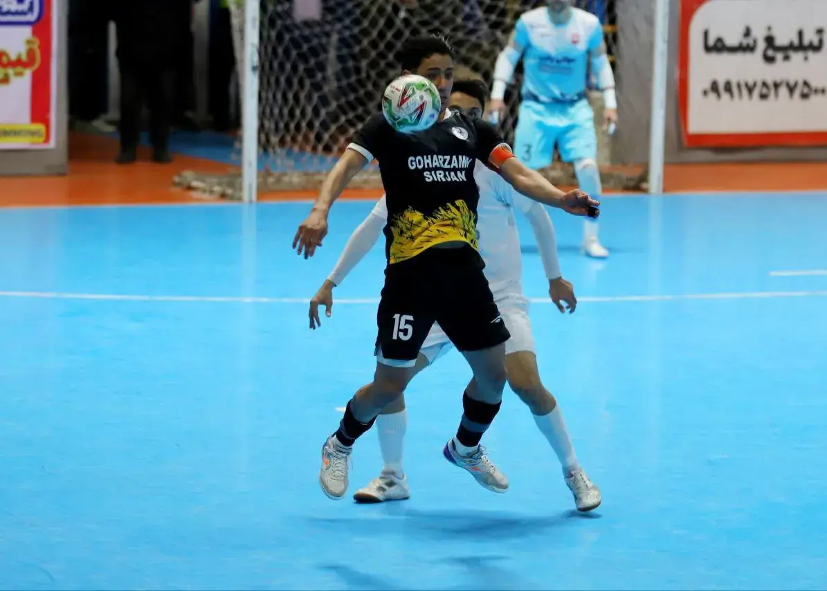 نتایج هفته ۲۱ لیگ برتر: نبرد غول‌ها برنده نداشت