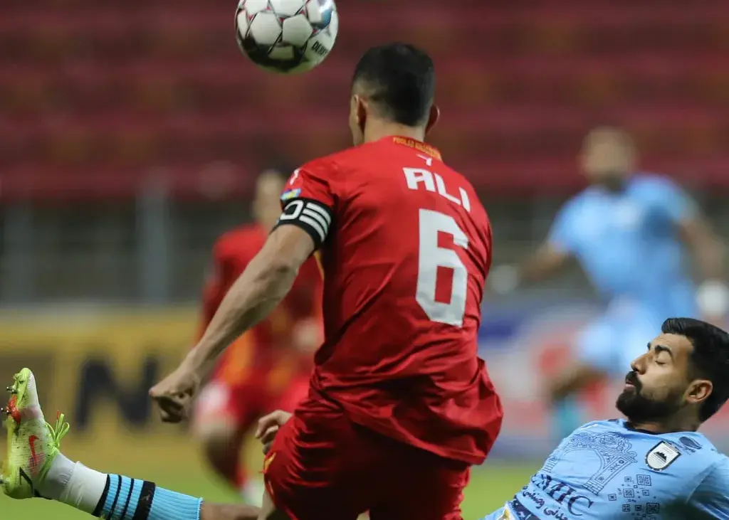 فولاد چگونه پس از ناکامی‌ها با برد در برابر چادرملو نفس راحت کشید؟