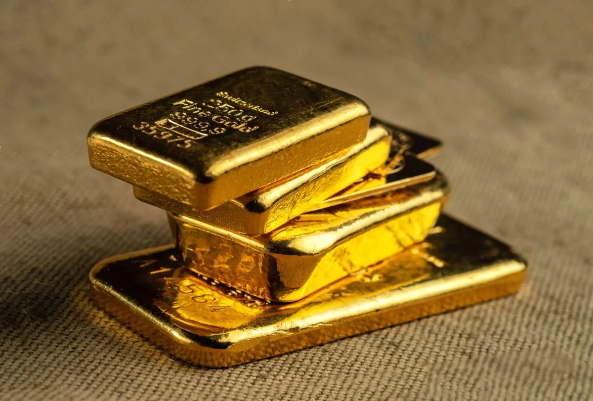 پیش بینی قیمت طلا تا پایان سال ۱۴۰۴ طلاین - وب‌گردی