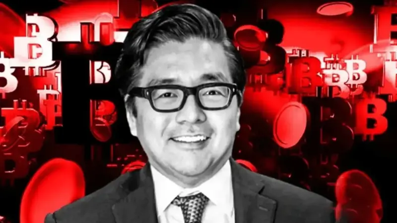 هشدار محرمانه فاندسترت درباره سقوط احتمالی بیت کوین تا ۶۰,۰۰۰ دلار!