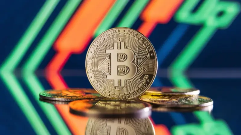 چرا تب بیت‌ کوین در گوگل هرگز خاموش نمی‌شود؟ بررسی ثبات جست‌وجوی Bitcoin در پایان سال