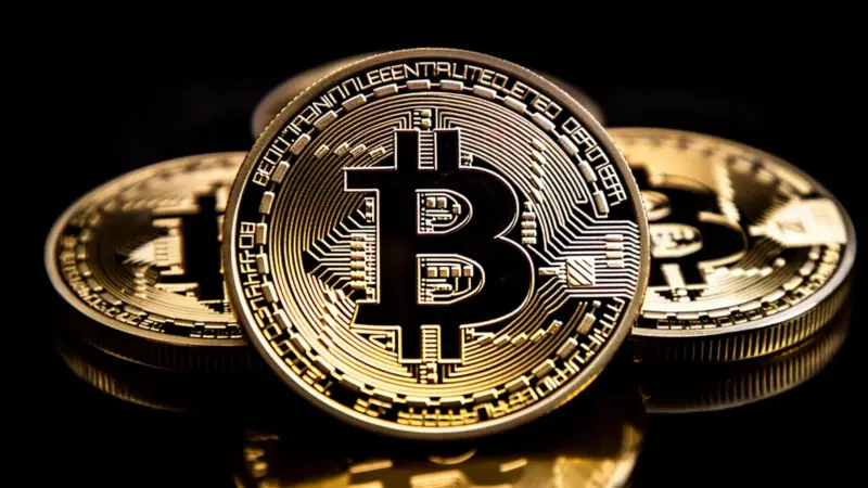 رکوردشکنی پیش‌بینی‌های صعودی بیت‌کوین در بیتفینکس با رشد ۵۰ درصدی حیرت‌انگیز!