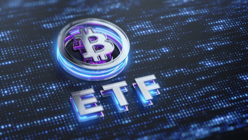 خروج نجومی ۴۹۷ میلیون دلار از صندوق‌های ETF بیت‌کوین در یک هفته؛ آیا بازار در آستانه تغییر است؟