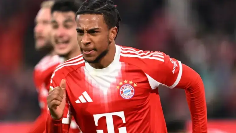 میشل اولیسه جوان ۲۴ ساله چگونه بایرن را شوکه کرد؟ عبور تاریخی از اسطوره‌ها!