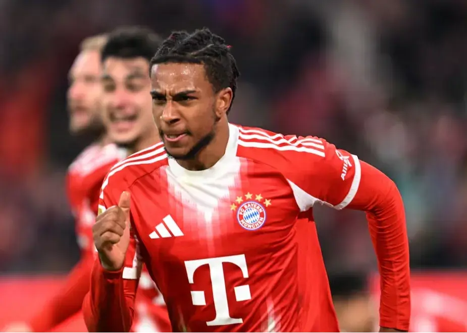 میشل اولیسه جوان ۲۴ ساله چگونه بایرن را شوکه کرد؟ عبور تاریخی از اسطوره‌ها!