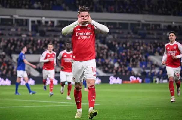 آرسنال در جدالی نفس‌گیر مقابل اورتون، دو دستی صدر را حفظ کرد!