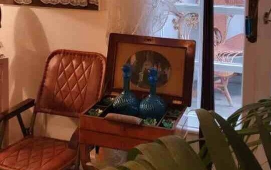 راز انتخاب گلدان‌های شیک هنرمندان زن ایرانی که خانه‌ها را متحول می‌کند!