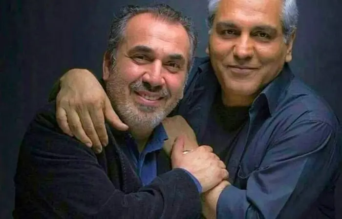 مهران مدیری در برنامه قیاسی چگونه نام سیامک انصاری را بی‌سروصدا حذف کرد؟ واکنش جنجالی به اختلاف دیرینه!