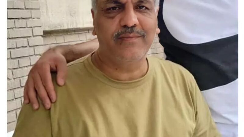 مهران مدیری، بازیگر سریال شیش ماهه: از حراست منو بردند و کتکم زدند؛ گفتم غلط کردم/ هیچوقت نفهمیدم رئیس تئاتر چرا باید بی‌سیم و اسلحه داشته باشه!؟+ویدیو