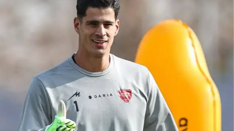 پیام نیازمند با دبل سیوهای نفس‌گیر، دروازه پرسپولیس را نجات داد!