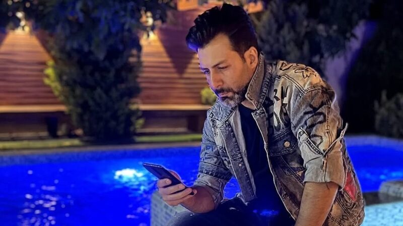 نگاهی به چیدمان خونه مجردی شاهانه و مجلل «مجید واشقانی»/ از استخر و مبلمان مدرن تا دکوری‌های هنری و کتابخانه پر از کتاب