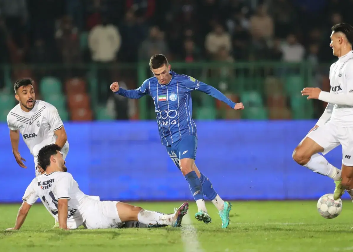 یاسر آسانی؛ چرا ستاره استقلال در روزهای حساس ناامیدکننده ظاهر شد؟