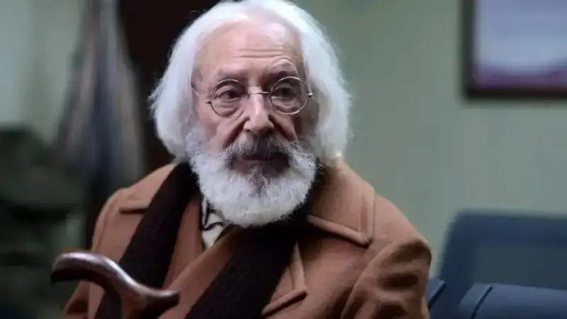 لحظه نادر دیده‌نشده جمشید مشایخی و گوگوش در فیلم کلاسیک «طلوع» سال ۴۹!