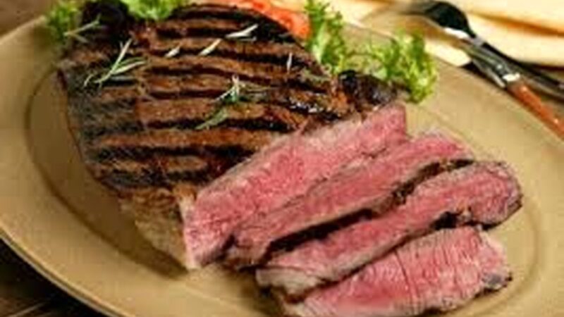 رستوران افسانه‌ای پاریس منوی ۵ میلیاردی رونمایی کرد؛ این بشقاب عجیب چیست؟