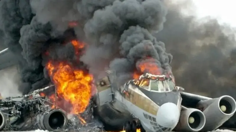 سانحه دلخراش سقوط هواپیما در کارولینای شمالی؛ آتش‌سوزی شدید و ابهام در سرنوشت سرنشینان