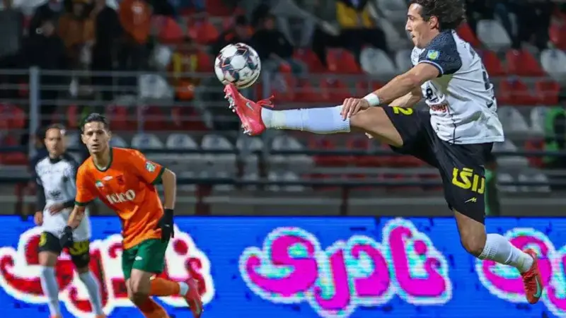 انزو کریولی چگونه با یک استارت انفجاری، مس رفسنجان را به دردسر انداخت؟