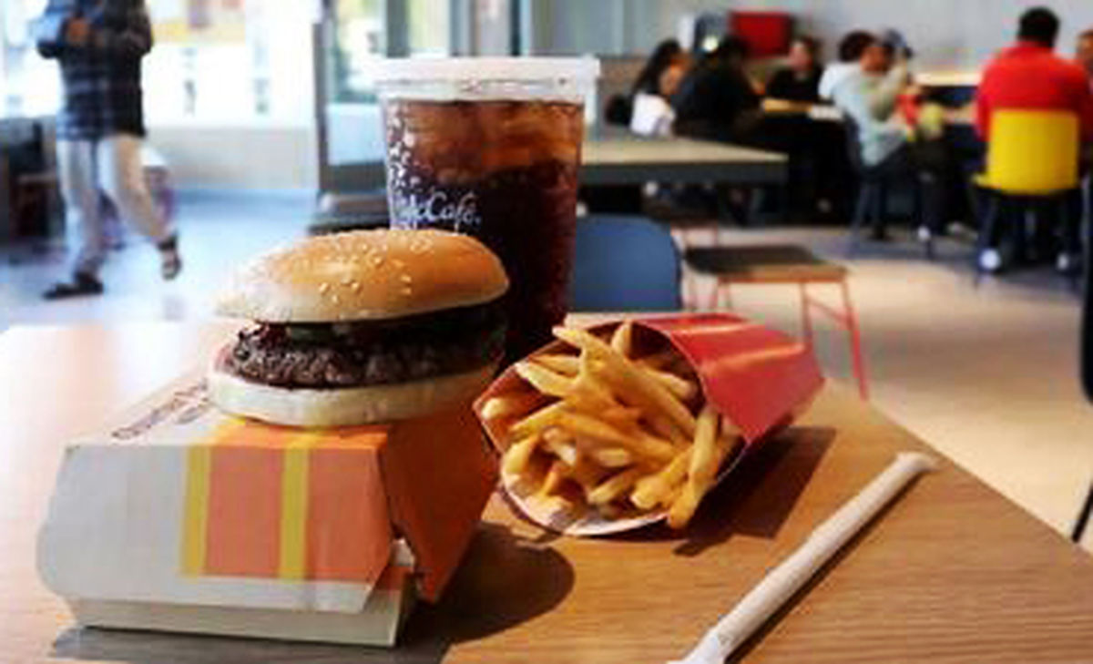 افزایش نجومی قیمت همبرگر در ایران؛ مقایسه‌ای که کاربران را شوکه کرد!