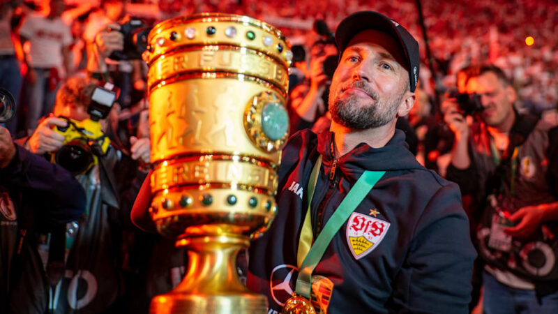 چگونه سباستین هوینس در هزار روز، ابرمربی اشتوتگارت شد؟