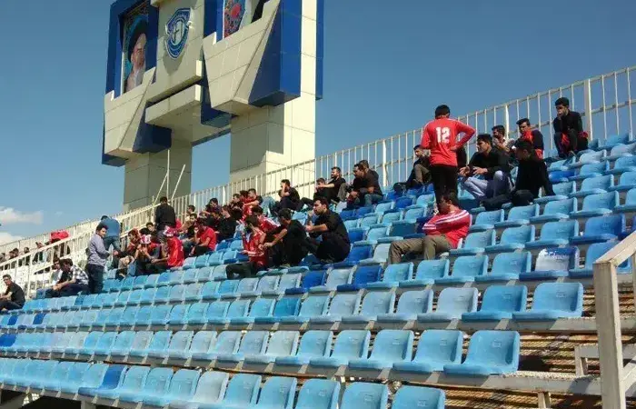 آغاز فوری بلیت‌فروشی بازی حساس تراکتور و پیکان؛ تماشاگران عجله کنند!