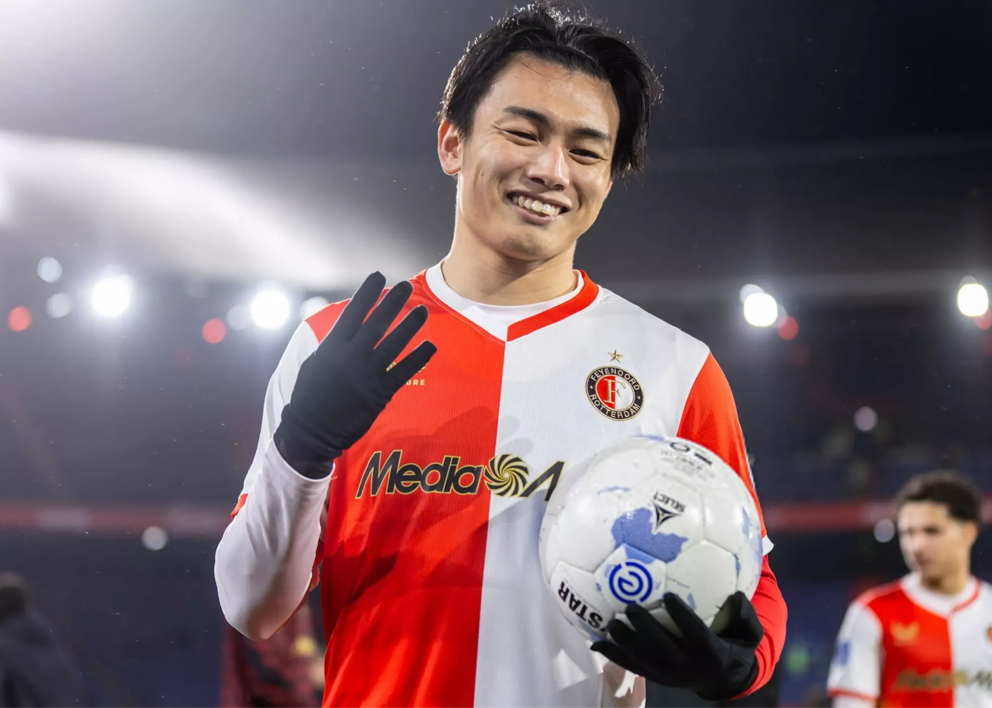 شگفتی فوتبال اروپا؛ بهترین گلزن قاره سبز یک ژاپنی است نه هالند و امباپه!