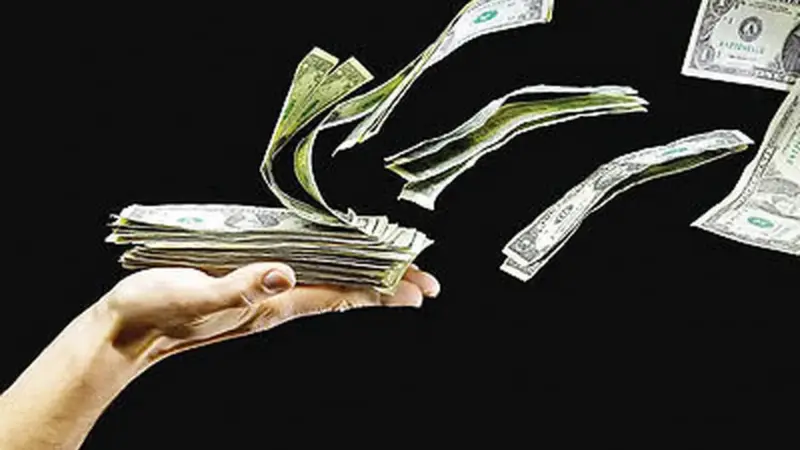 ۱۲ هزار همت نقدینگی؛ آیا پول از کنترل خارج شده است؟ کارشناسان هشدار می‌دهند!