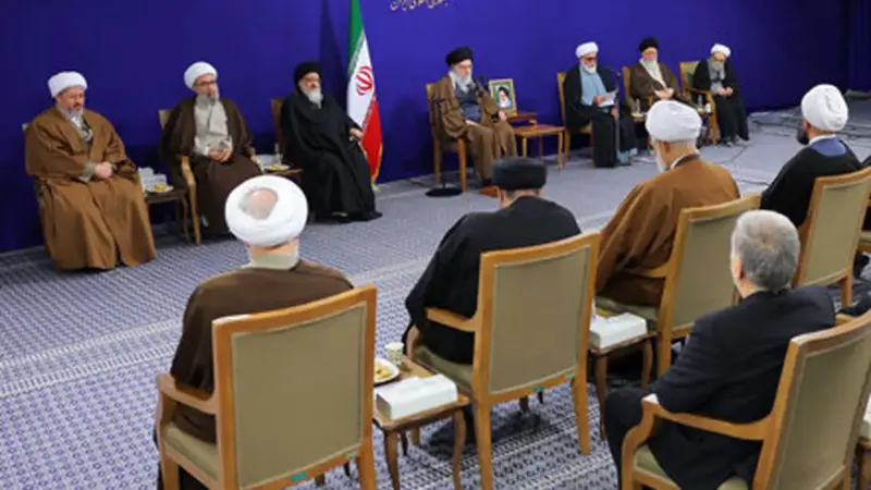 رهبر انقلاب: آیت‌الله میلانی، احیاگر بی‌نظیر حوزه علمیه مشهد که همه مدیونش هستند!