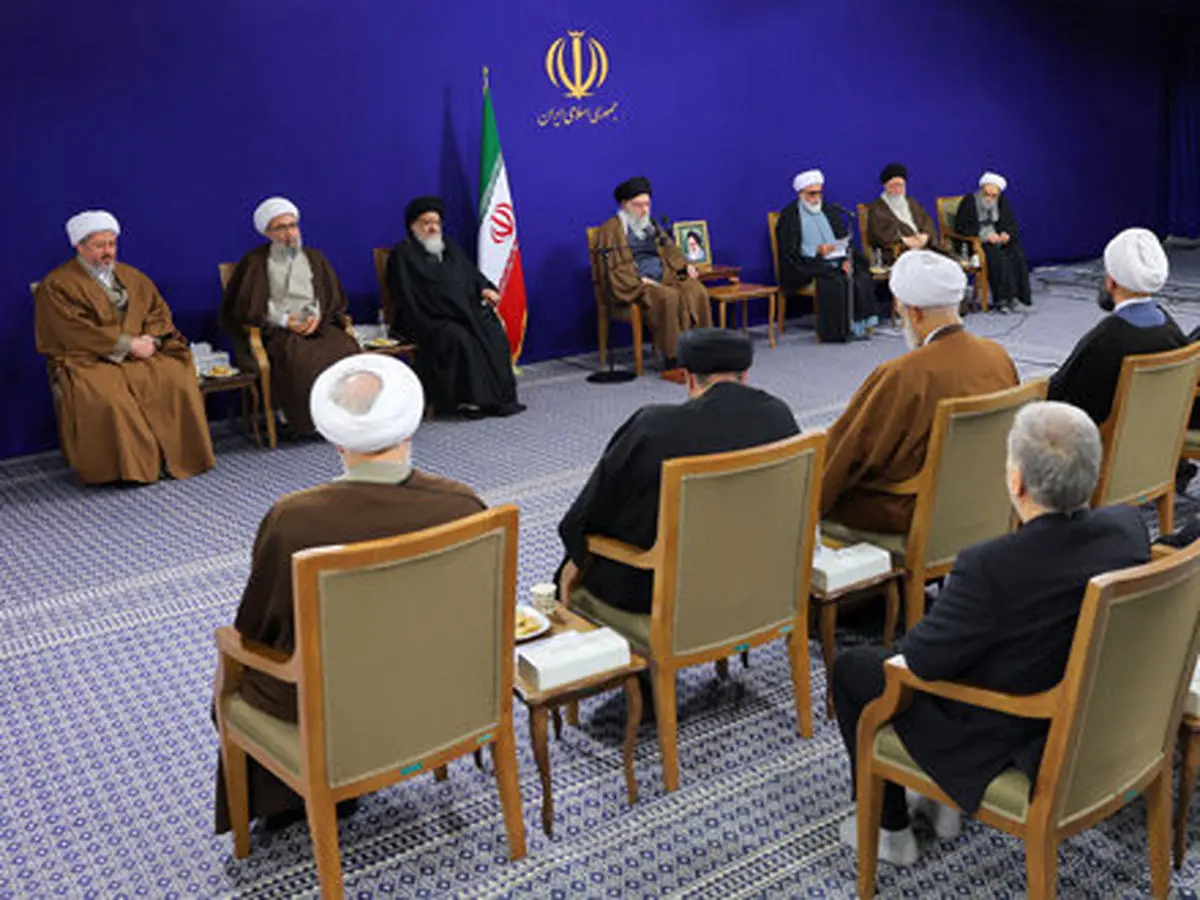 رهبر انقلاب: آیت‌الله میلانی، احیاگر بی‌نظیر حوزه علمیه مشهد که همه مدیونش هستند!