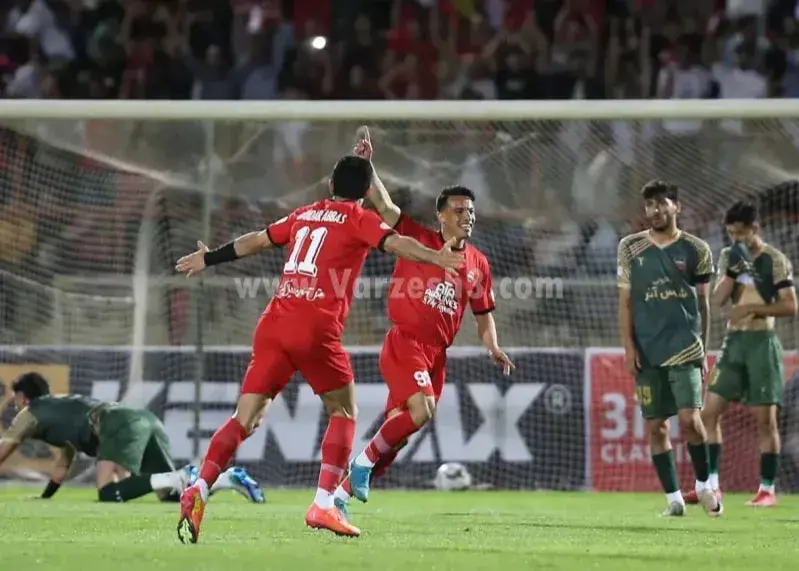 شمس‌آذر در دو نبرد نفس‌گیر متوالی با تراکتور؛ تکرار جدال حساس در لیگ برتر!