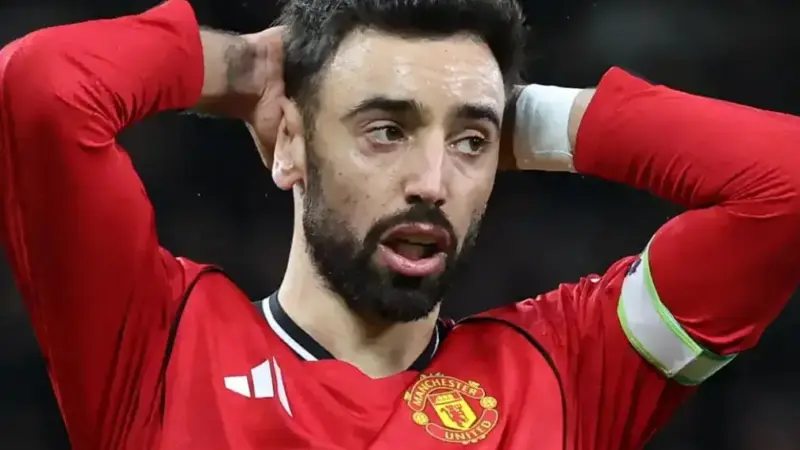 فاش شدن راز جنجالی کاپیتان منچستر؛ چرا مدیران می‌خواستند فرناندز را بفروشند؟