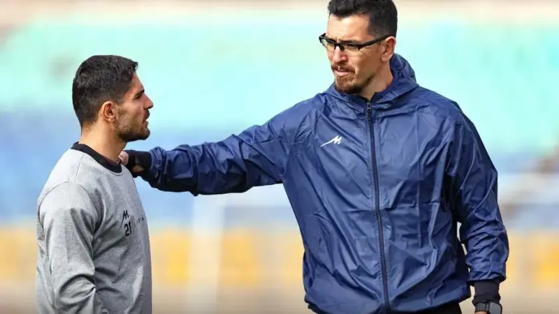 محمد عمری پس از غیبت طولانی، با قدرت به پرسپولیس بازگشت؛ آماده نبرد حساس مقابل تراکتور!