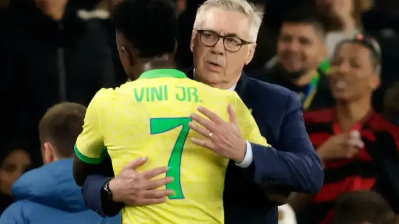 آنچلوتی با پیام قاطع به نیمار و وینیسیوس: فقط آمادگی صددرصدی راه صعود به جام جهانی است!