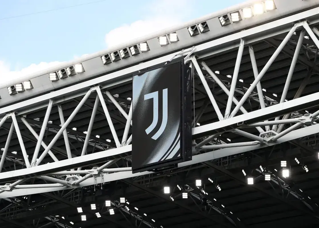 پیشنهاد جنجالی تتر برای خرید یوونتوس؛ پاسخ قاطع خانواده آنیلی به شایعات!