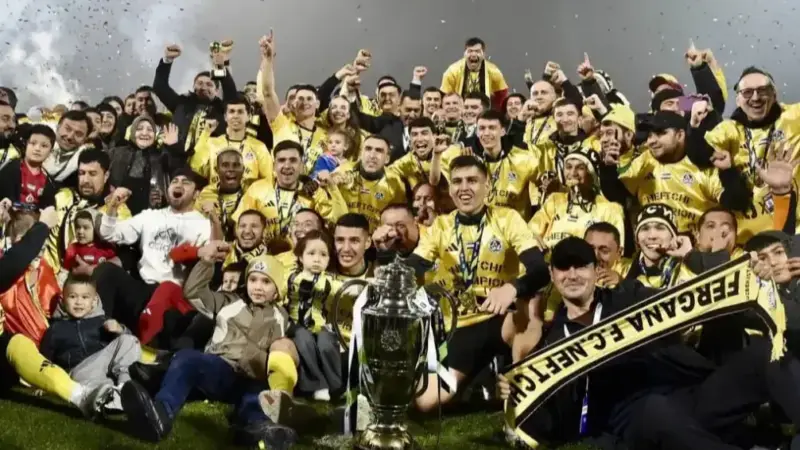 هدیه جالب برای قهرمان ازبکستان، موبایل!