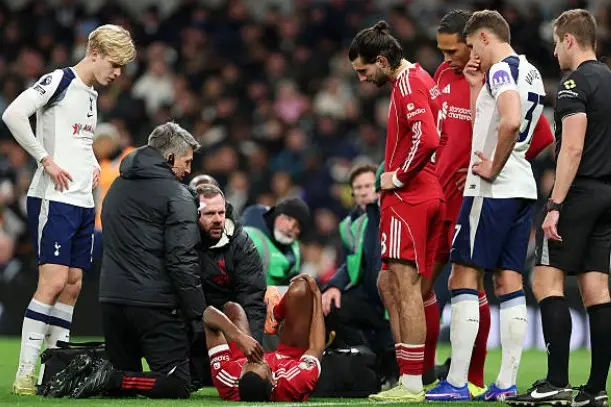 نگرانی بزرگ لیورپول؛ وضعیت نامشخص ستاره گرانقیمت پس از گلزنی در دیدار حساس!