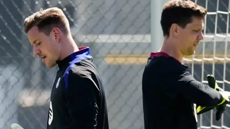 تصمیم جنجالی فلیک؛ شزنی جای تراشتگن را در بارسلونا می‌گیرد؟