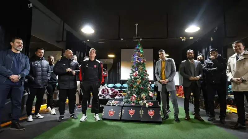 تبریک ویژه پرسپولیس به مناسبت کریسمس در تمرینات تیم! مراسمی که همه را تحت تاثیر قرار داد