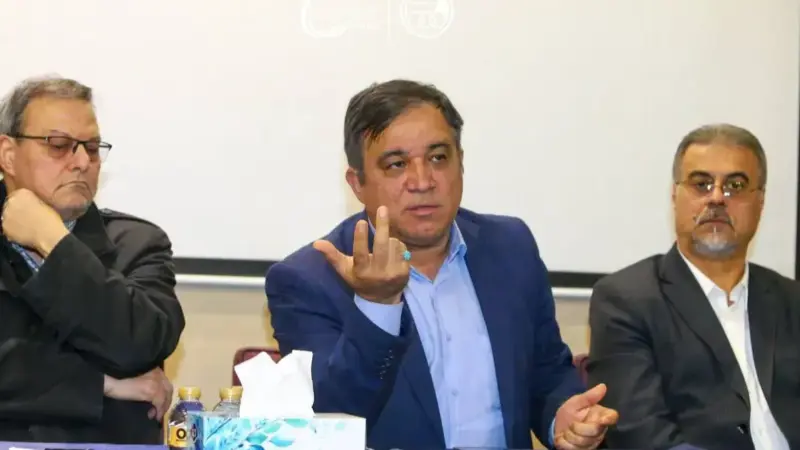 پایان جلسه عجیب و شبانه استقلالی‌ها