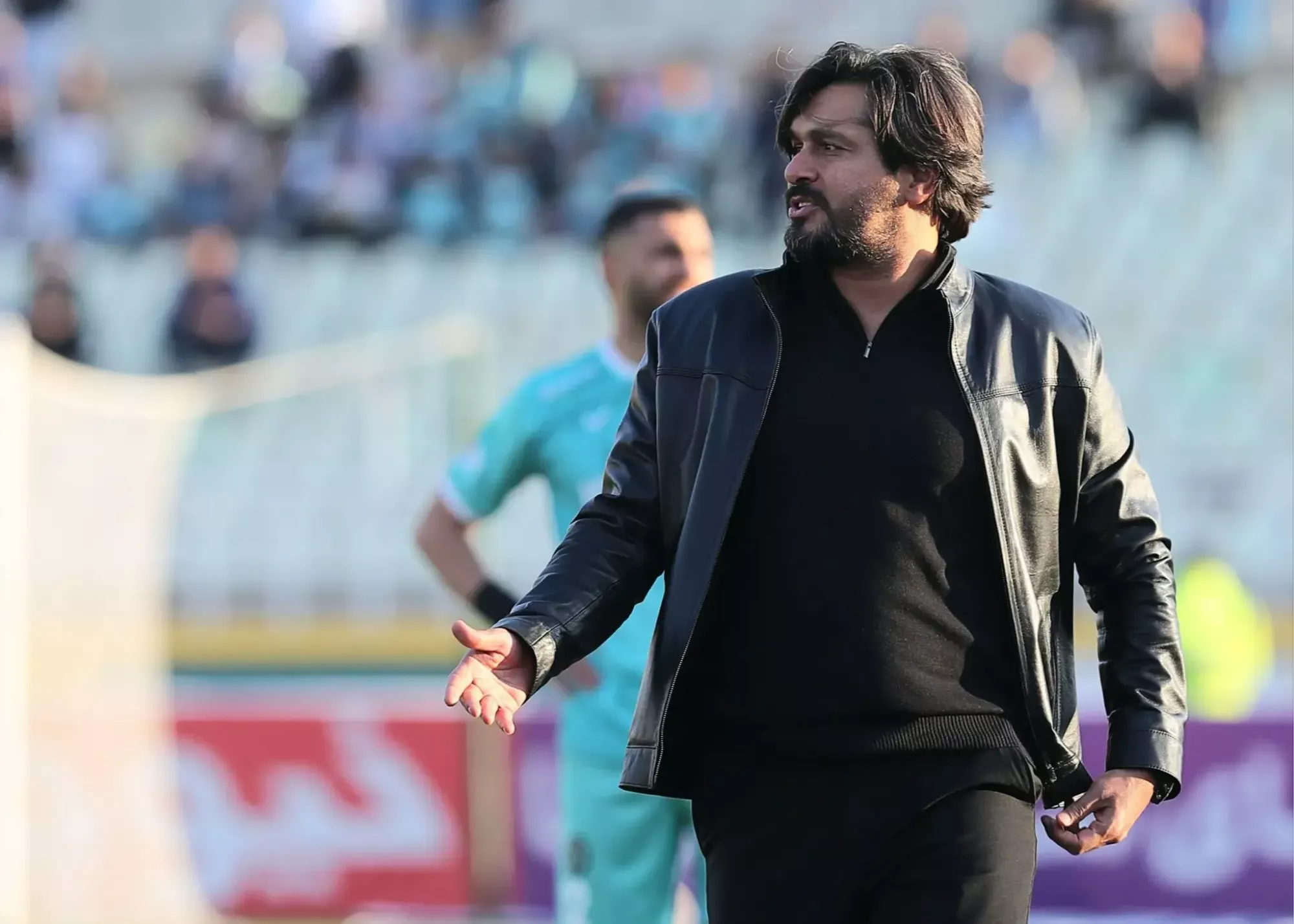 دقیقی به کاپیتان‌های پیکان استراحت داد؛ تعویق بازی حذفی به خاطر لغو پرواز!